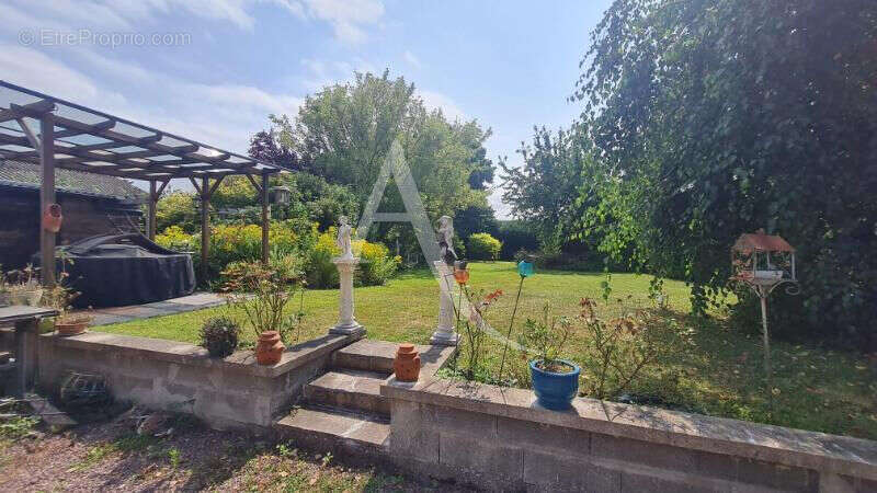 Maison à CHAUMONT-EN-VEXIN