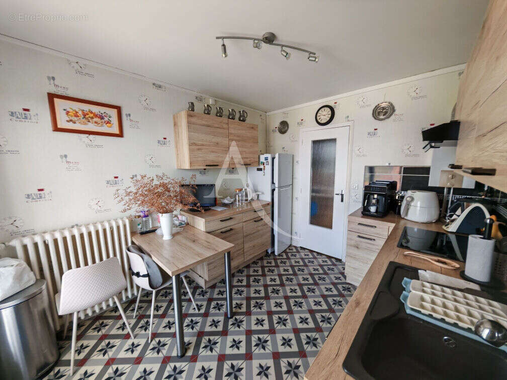 Appartement à FOURCHAMBAULT
