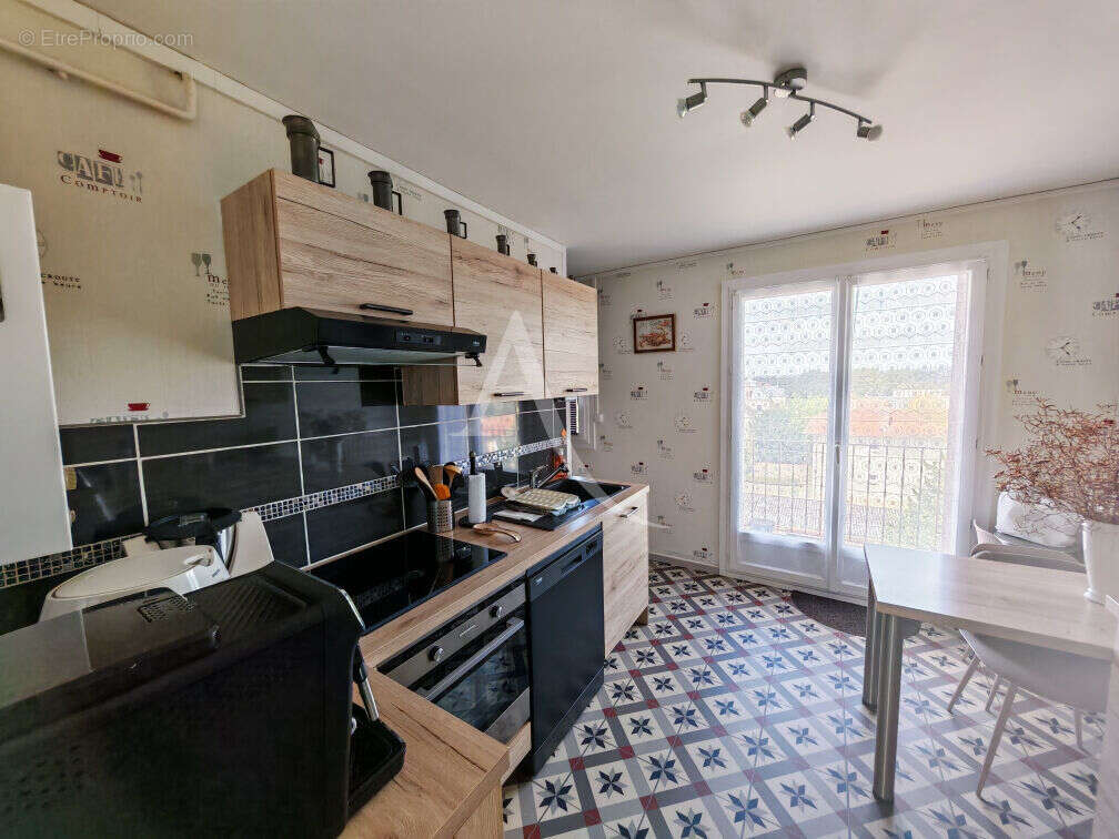 Appartement à FOURCHAMBAULT