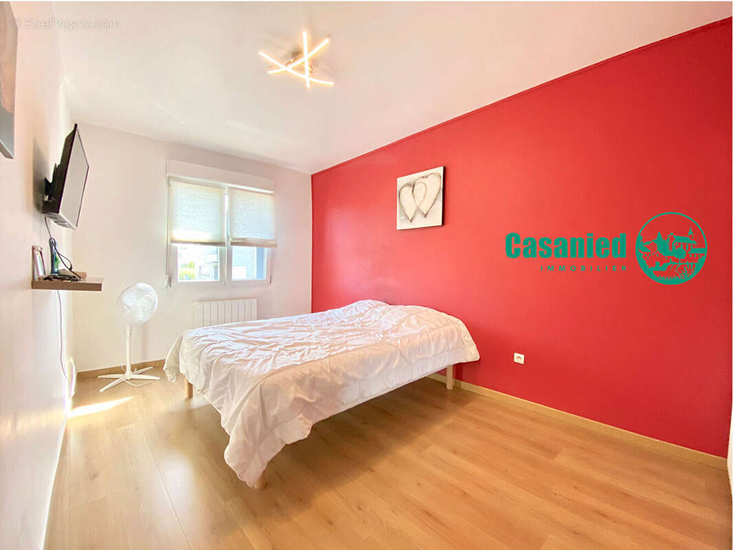 Maison à CHEMERY-LES-DEUX