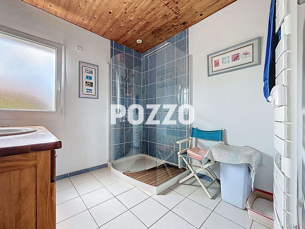 Maison à LA CHAPELLE-CECELIN