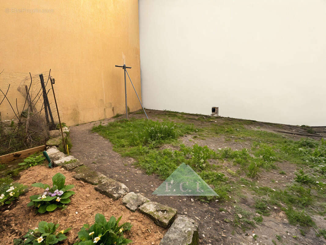 Appartement à MAULE