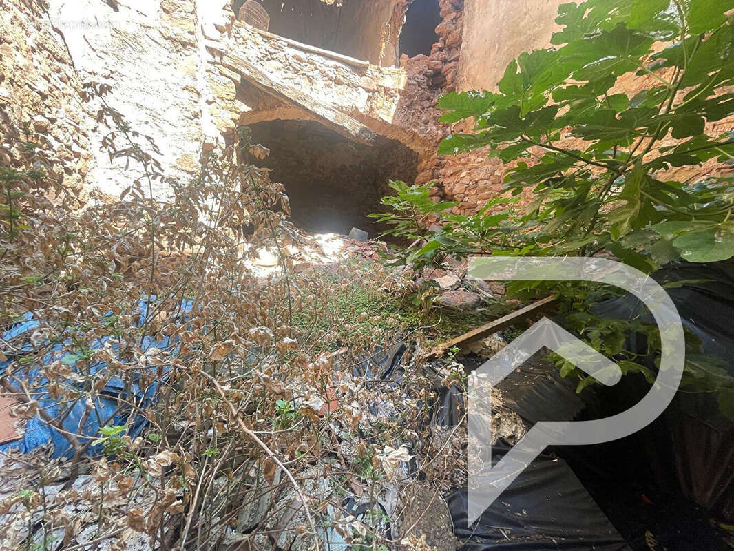 Maison à CAZEDARNES