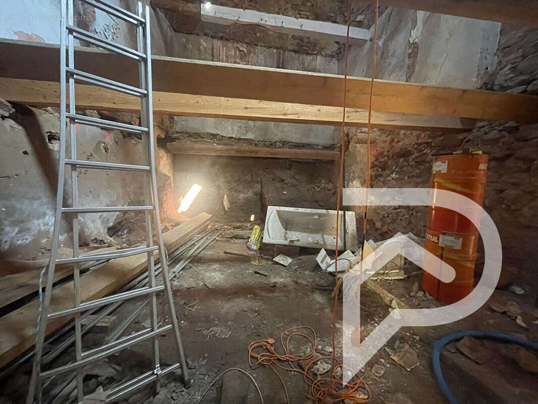 Maison à CAZEDARNES