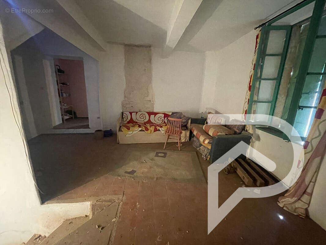 Maison à CAZEDARNES