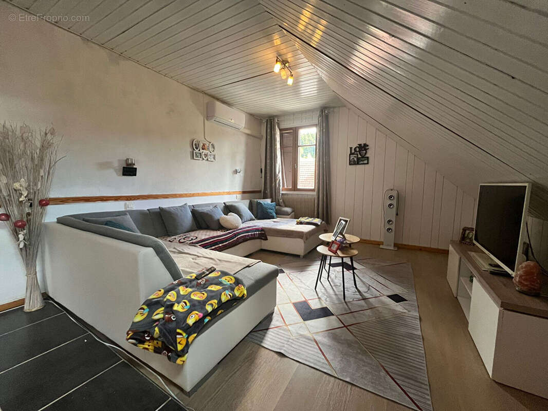 Maison à FOURNETS-LUISANS