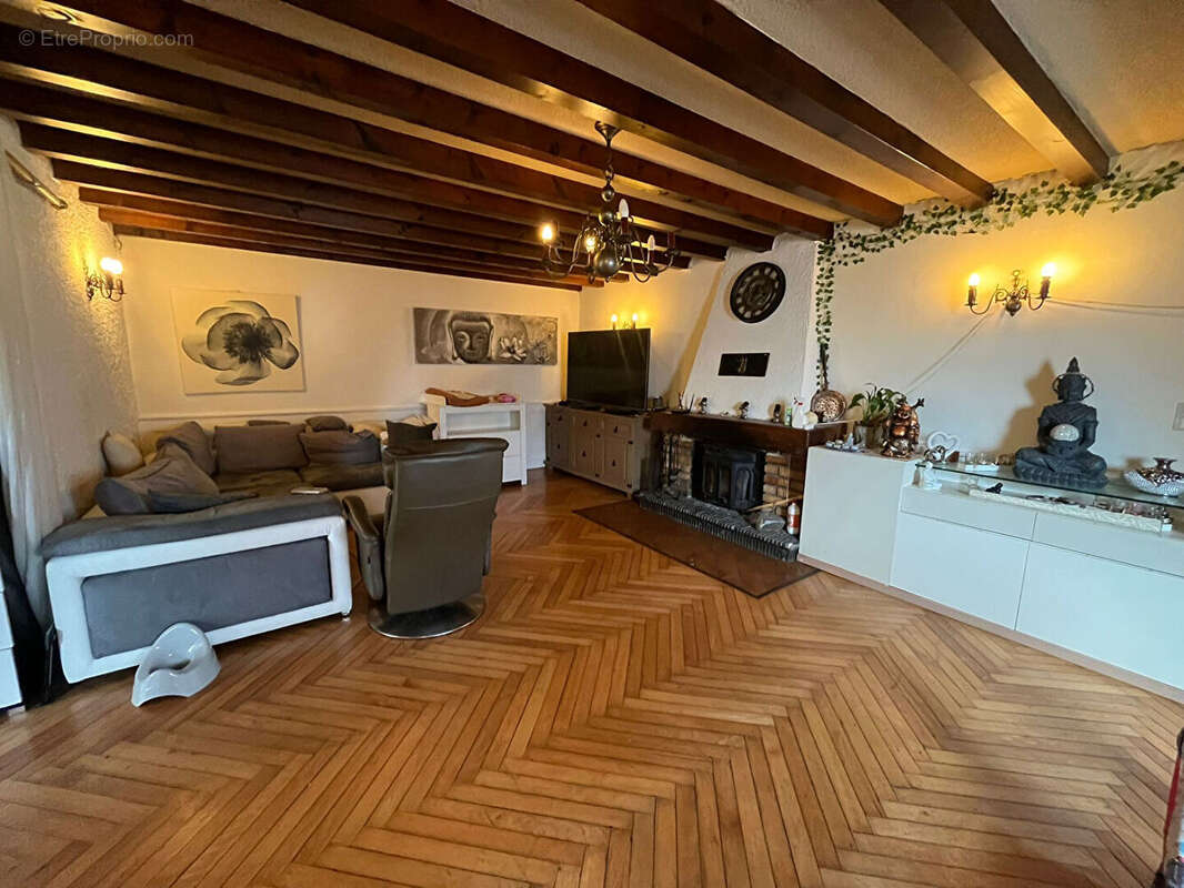 Maison à FOURNETS-LUISANS