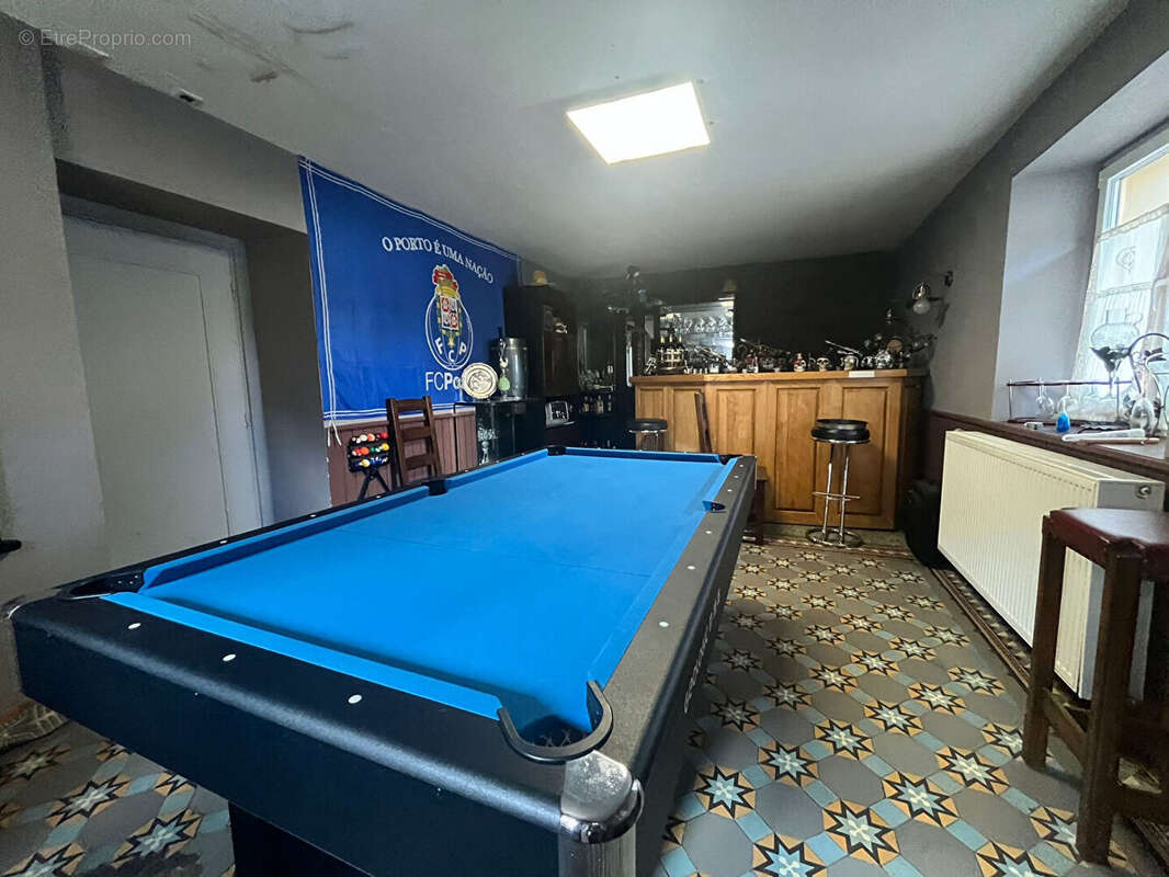 Maison à FOURNETS-LUISANS