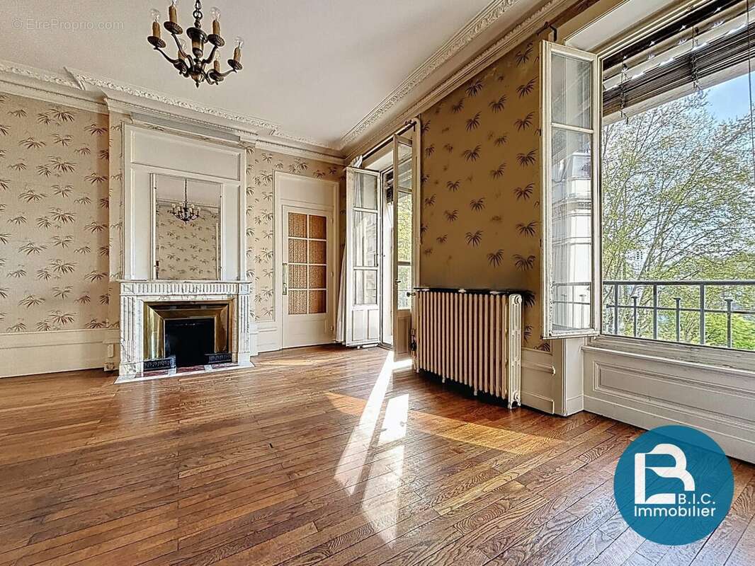 Appartement à LYON-7E