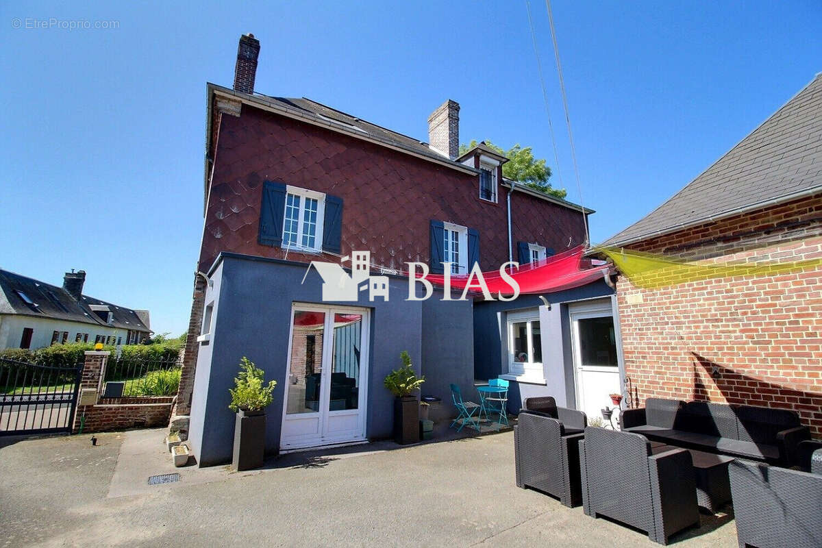 Maison à FORGES-LES-EAUX