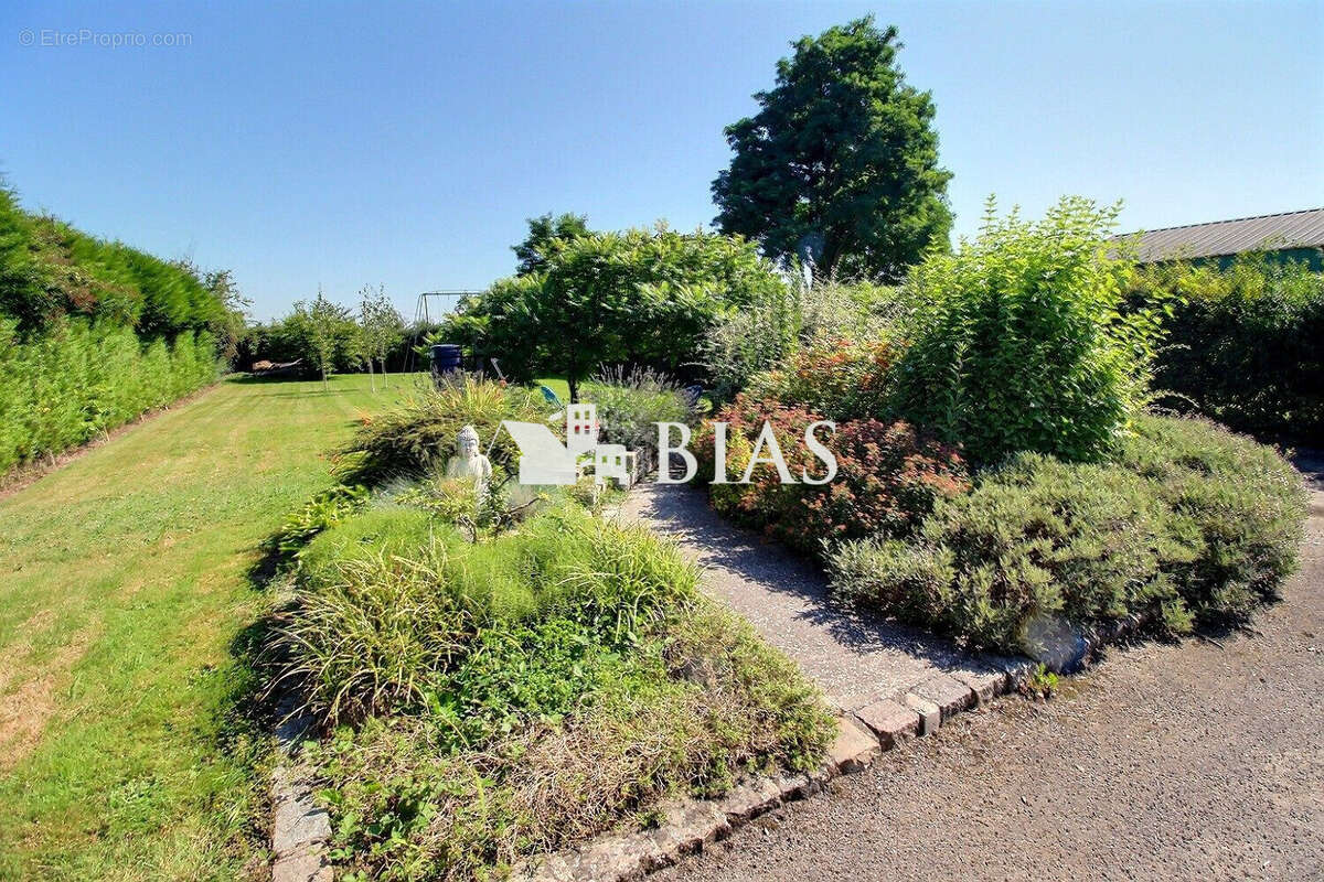 Maison à FORGES-LES-EAUX