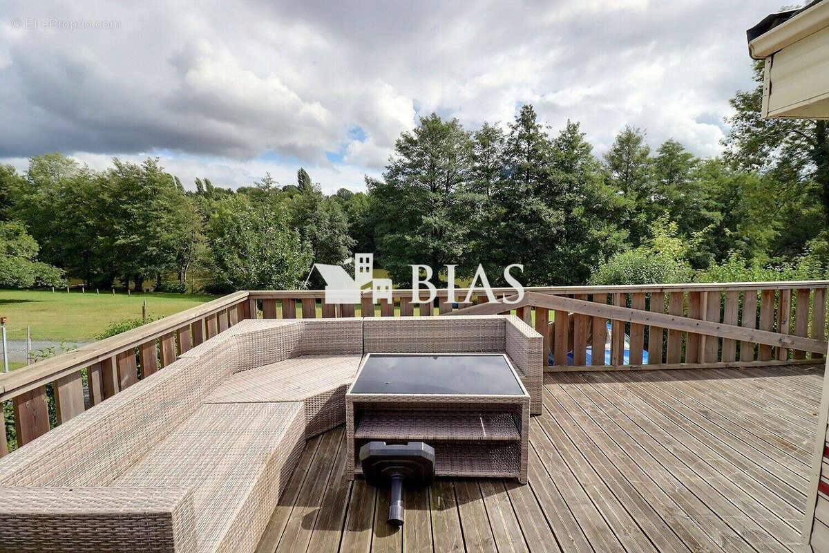 Maison à BLANGY-LE-CHATEAU