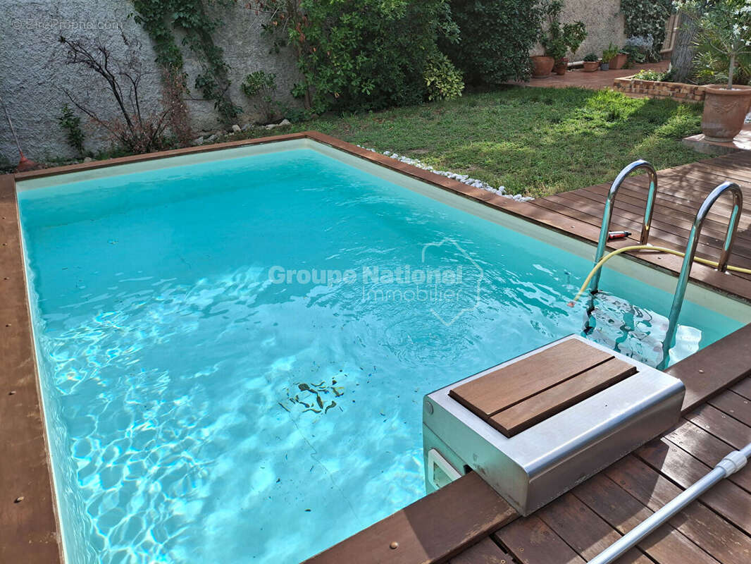 Maison à VILLENEUVE-LES-AVIGNON