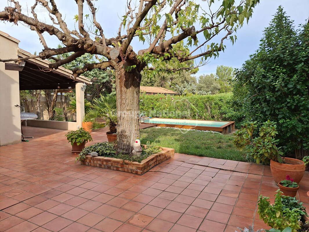 Maison à VILLENEUVE-LES-AVIGNON