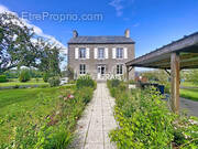 Maison à CONDE-SUR-NOIREAU