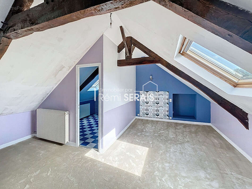 Maison à CONDE-SUR-NOIREAU