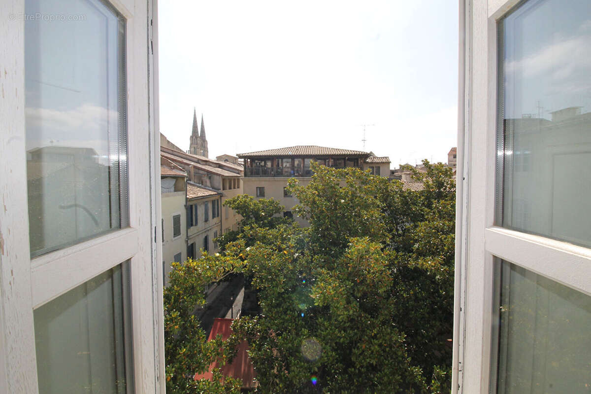 Appartement à NIMES