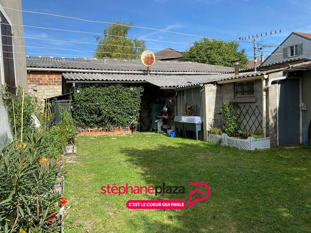 Appartement à CARRIERES-SUR-SEINE