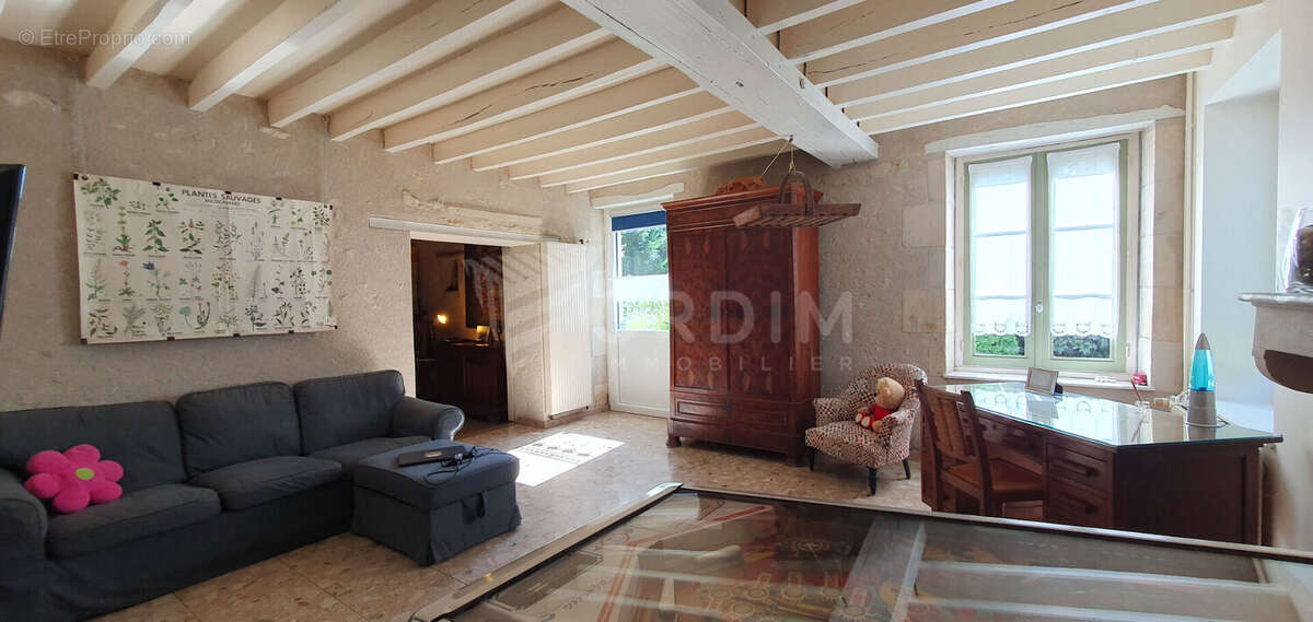 Maison à SUILLY-LA-TOUR