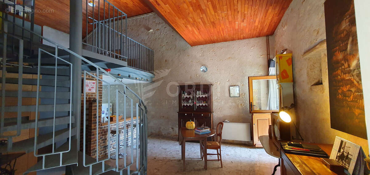 Maison à SUILLY-LA-TOUR