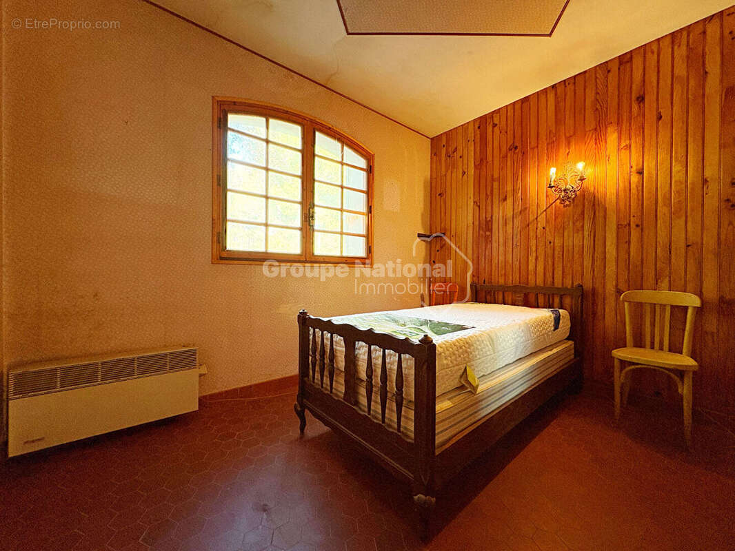 Maison à PELISSANNE