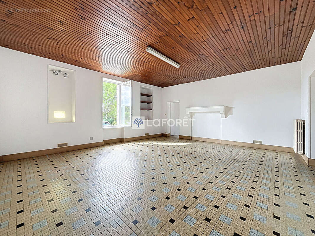 Maison à BEAULIEU-SOUS-PARTHENAY