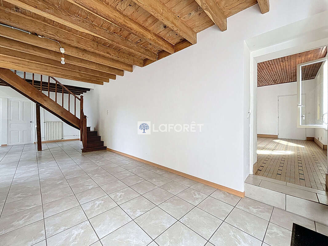 Maison à BEAULIEU-SOUS-PARTHENAY