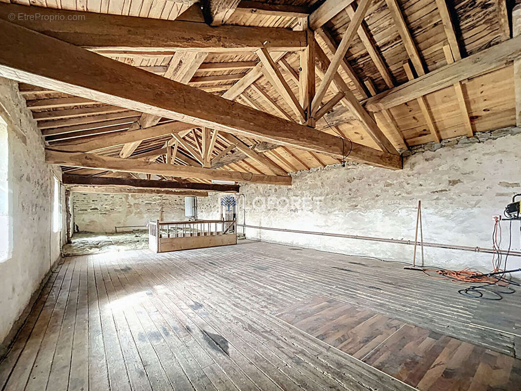 Maison à BEAULIEU-SOUS-PARTHENAY