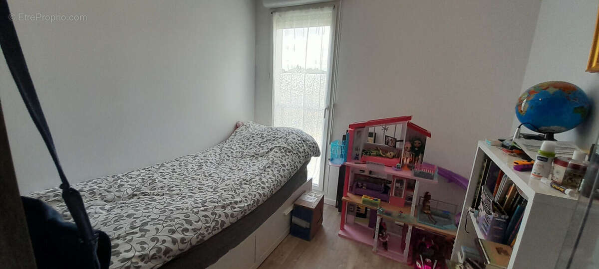 Appartement à SAULX-LES-CHARTREUX