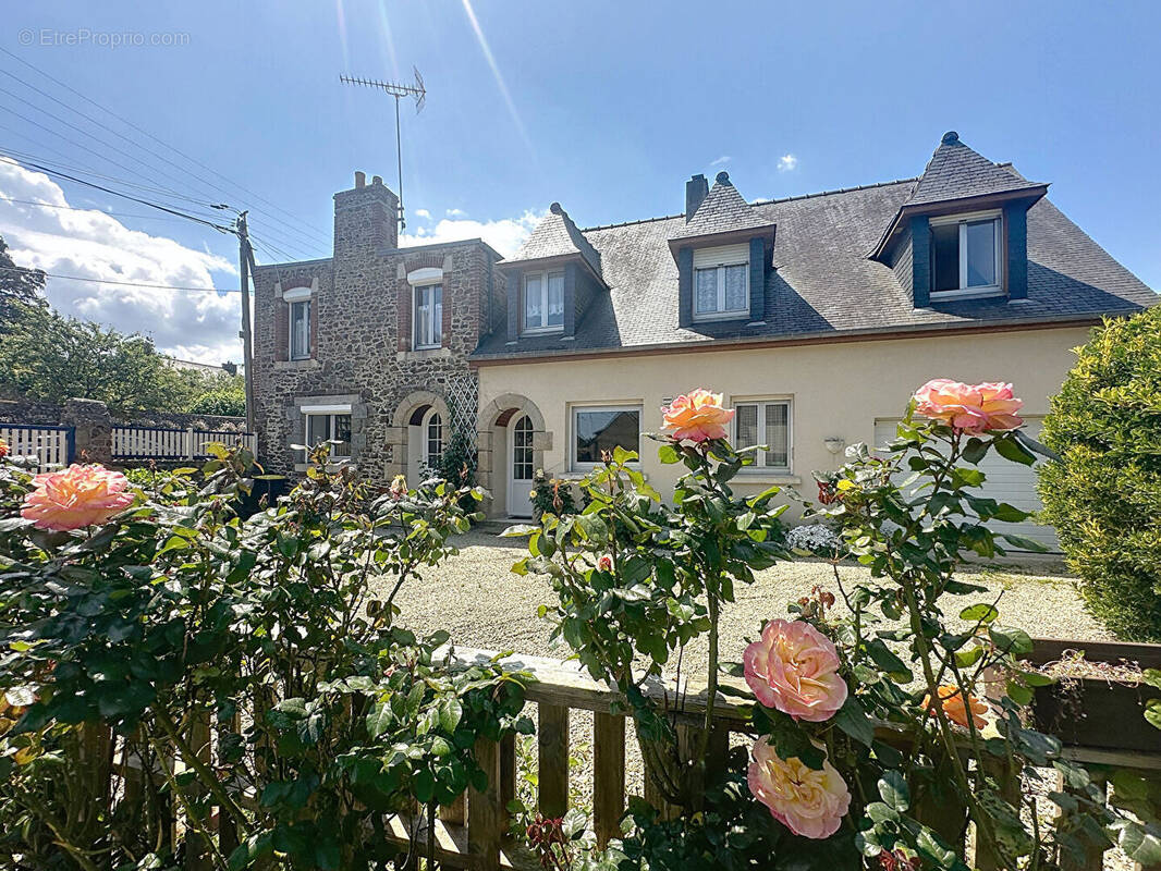Maison à ETABLES-SUR-MER