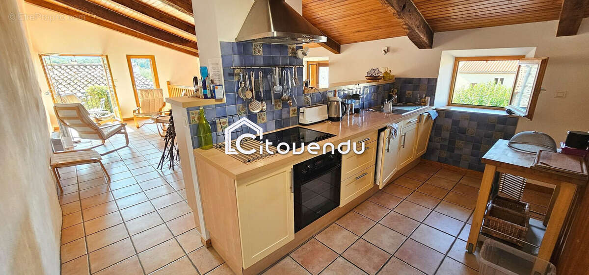 Maison à MONTESQUIEU-DES-ALBERES