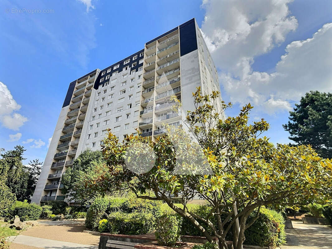 Appartement à MONTIGNY-LES-CORMEILLES