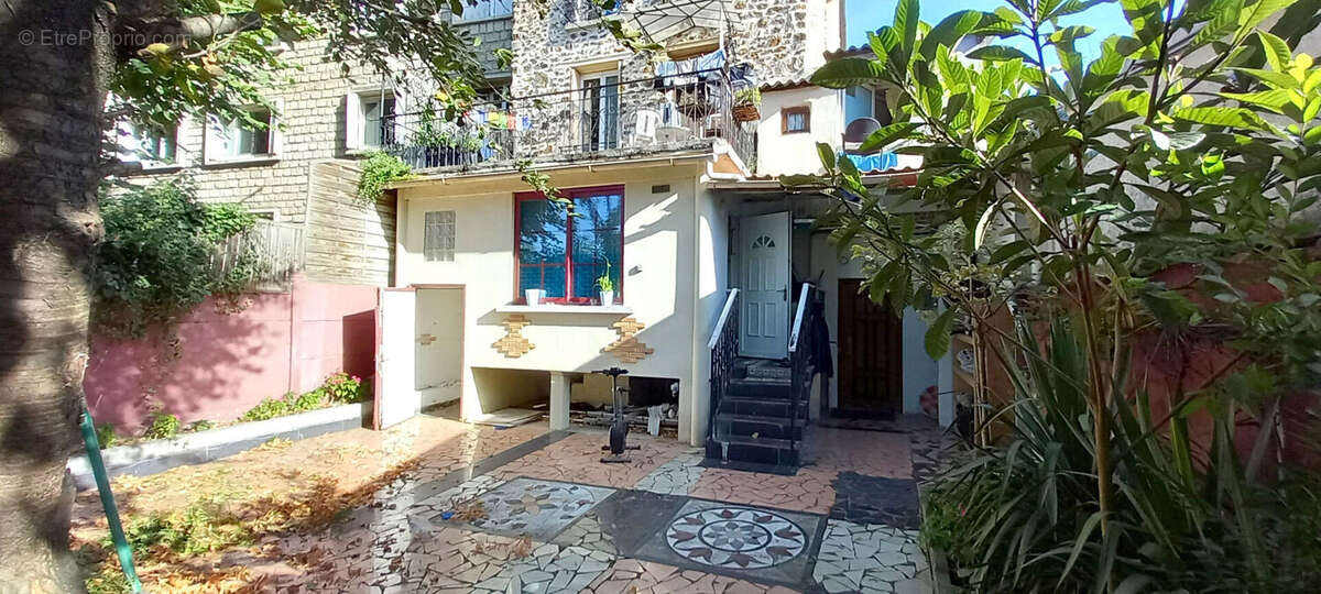 Appartement à NOISY-LE-SEC