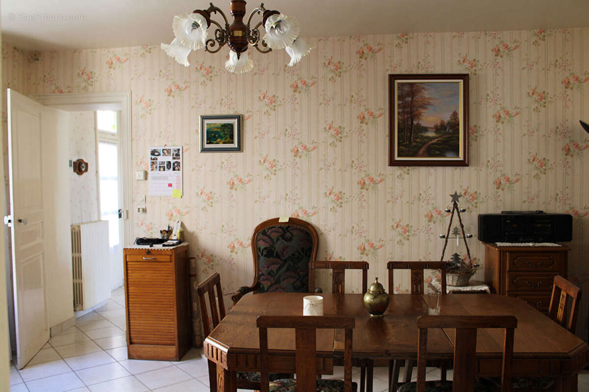 Maison à SELLES-SUR-CHER