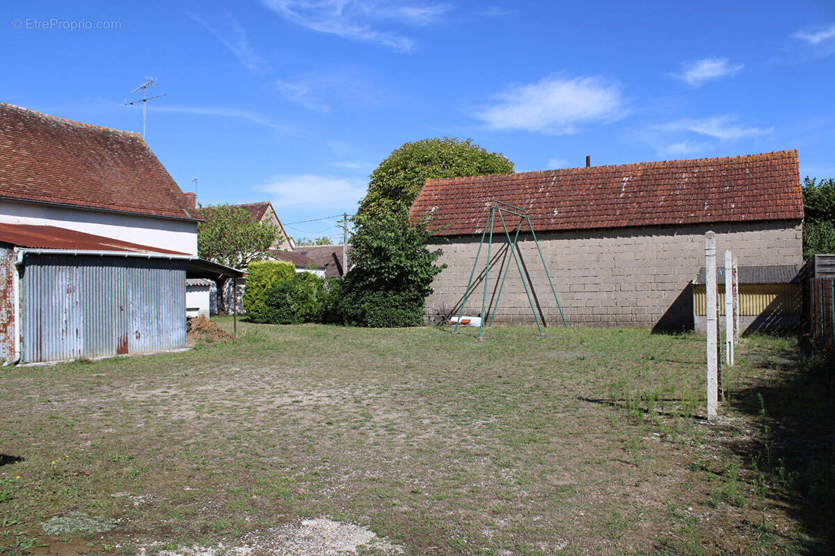 Maison à SELLES-SUR-CHER