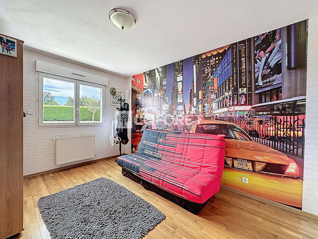 Maison à SAINT-TRIVIER-SUR-MOIGNANS