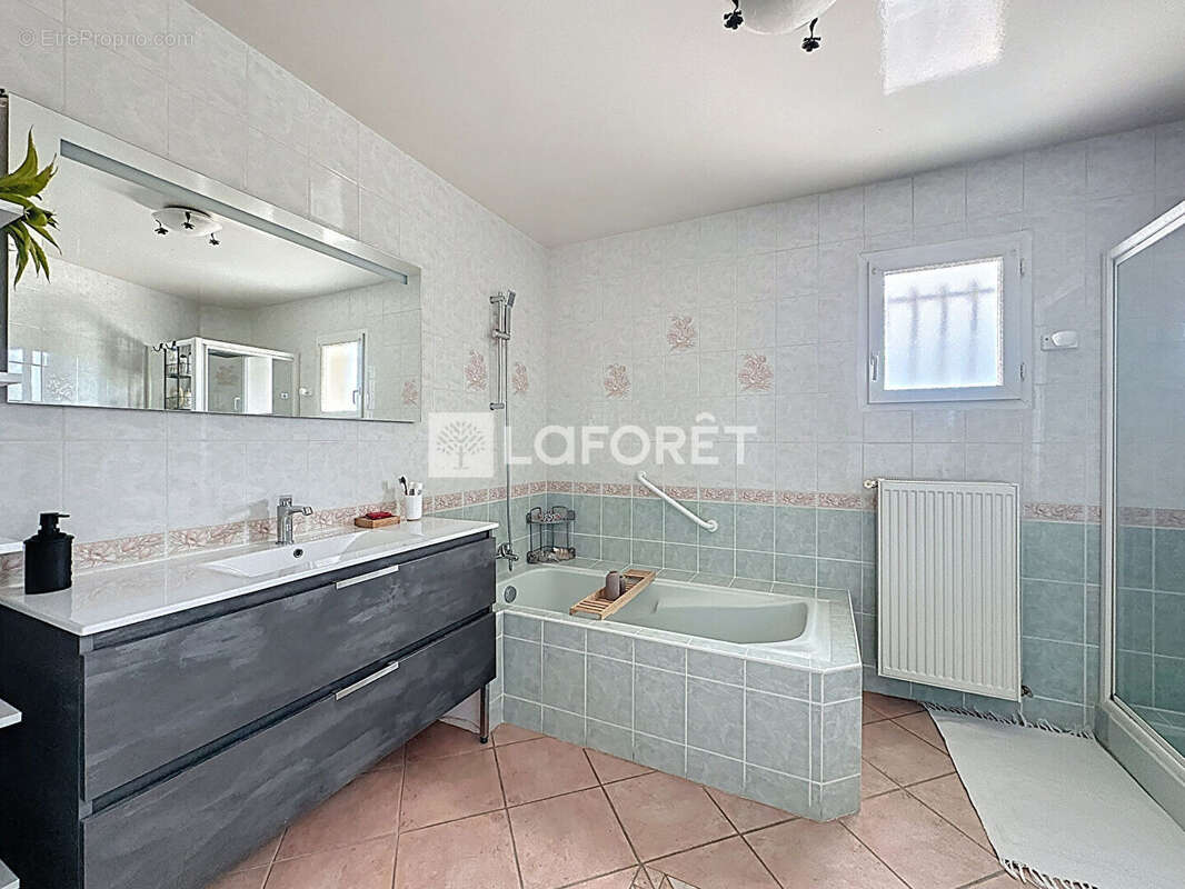 Maison à SAINT-TRIVIER-SUR-MOIGNANS