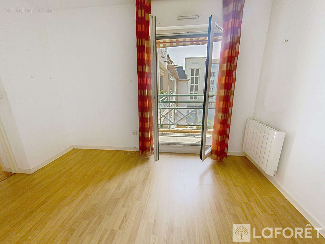 Appartement à LYON-1E