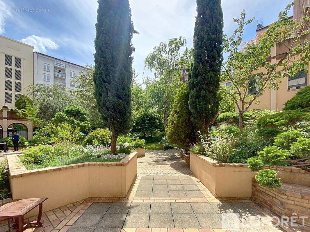 Appartement à LYON-1E