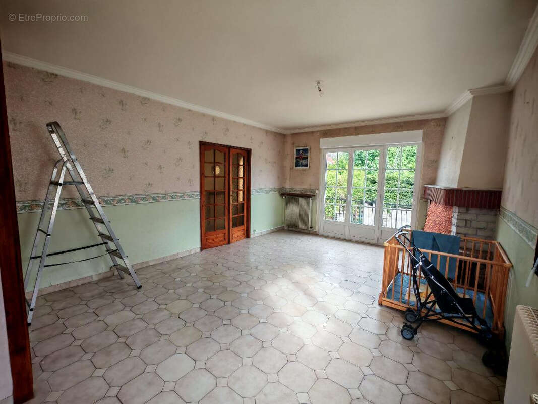 Maison à SARTROUVILLE