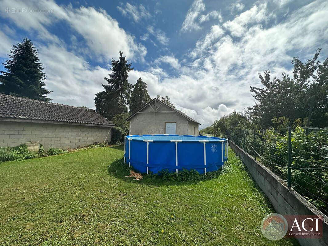 Maison à SAINTE-GENEVIEVE