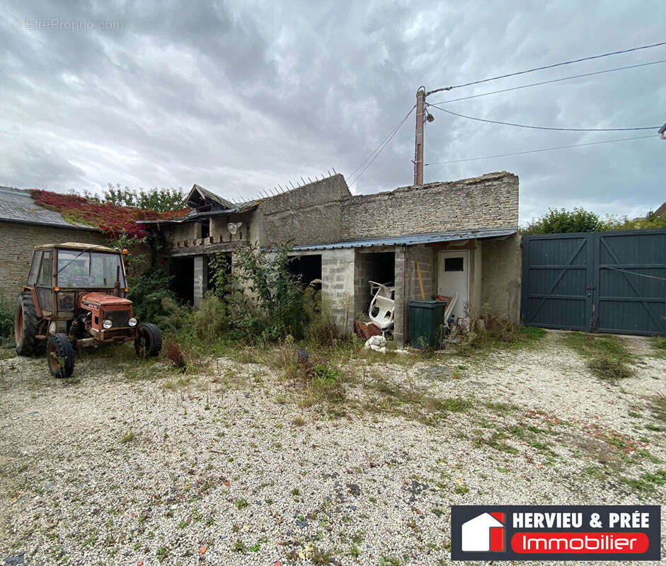 Maison à VER-SUR-MER