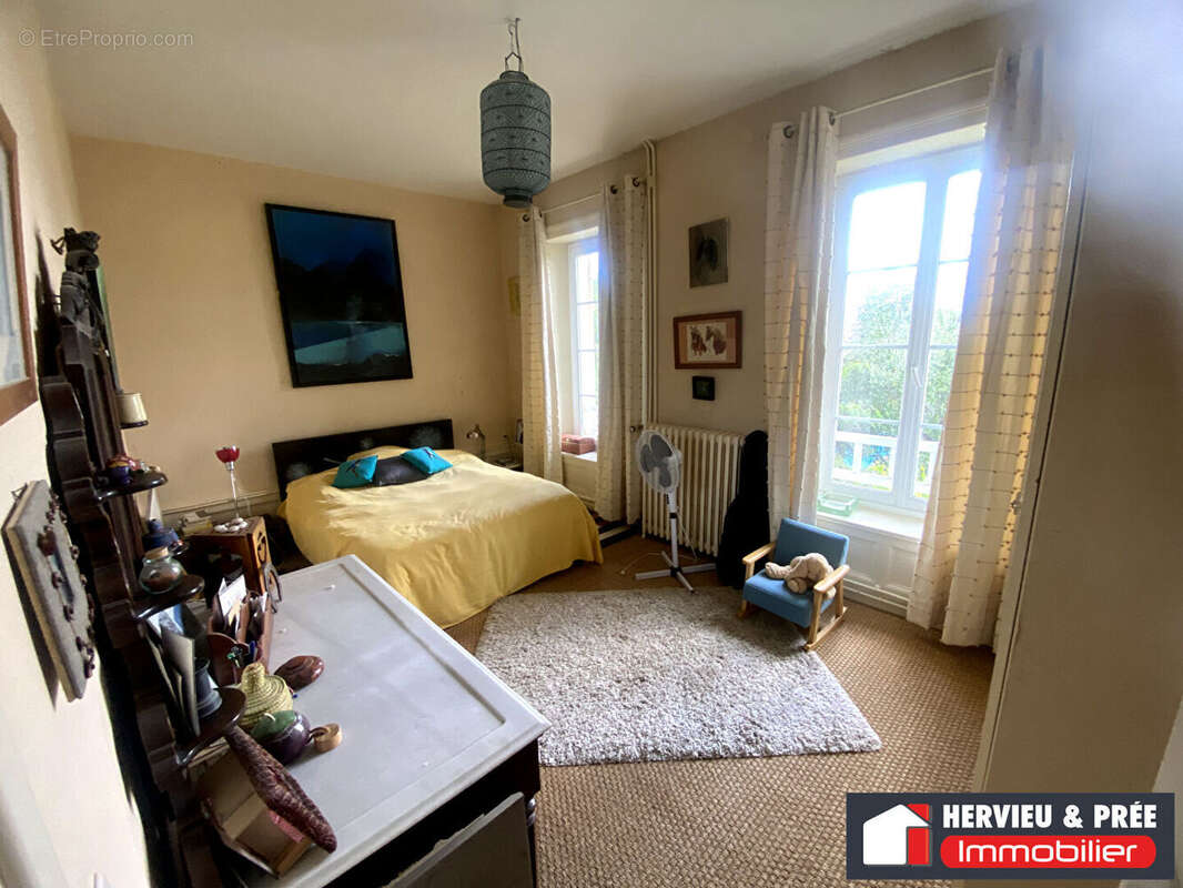 Maison à OUISTREHAM