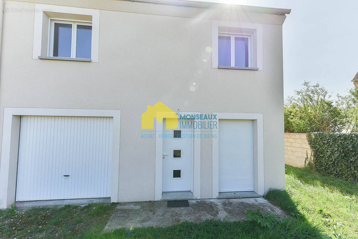 Maison à LONGPONT-SUR-ORGE