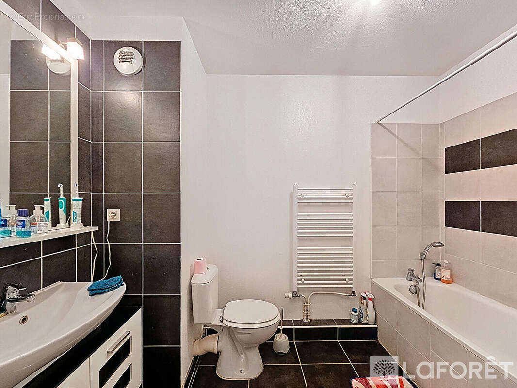 Appartement à BEZIERS