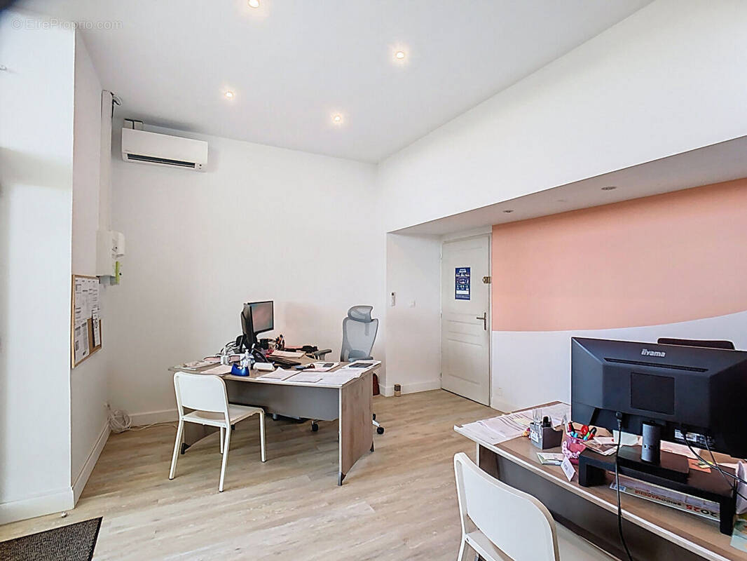 Commerce à CARPENTRAS