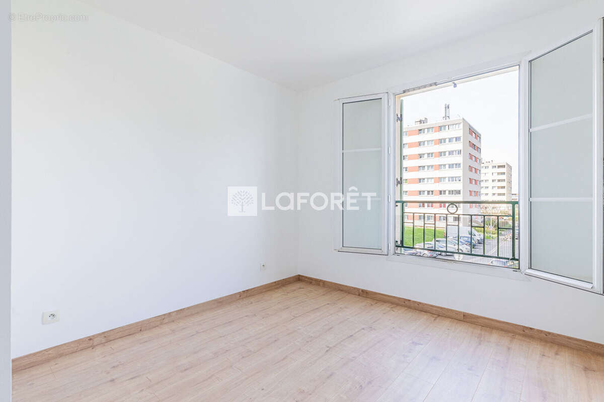 Appartement à MORANGIS