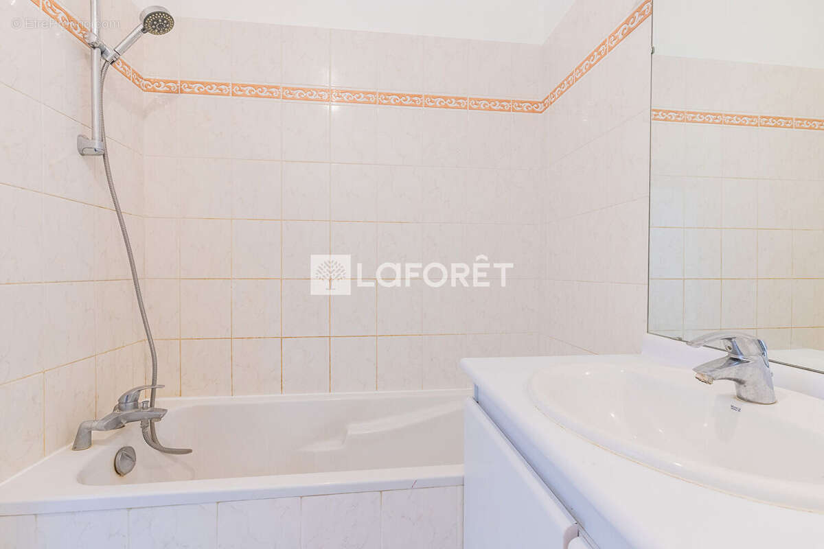 Appartement à MORANGIS