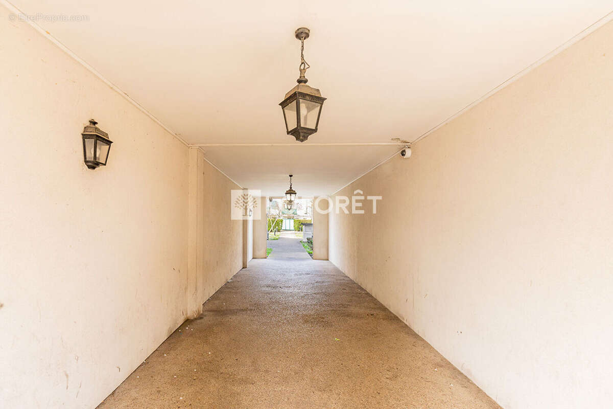 Appartement à MORANGIS