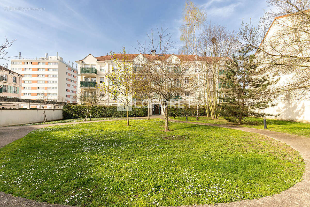 Appartement à MORANGIS